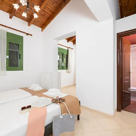 ヴィラ Poseidonia カテリオス