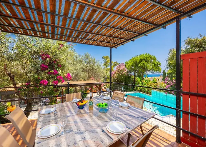 Poseidonia * Kateliósz